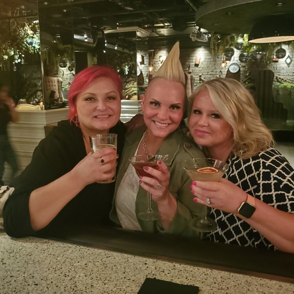 Meet your Posher, Misty - Picture 4 of 4